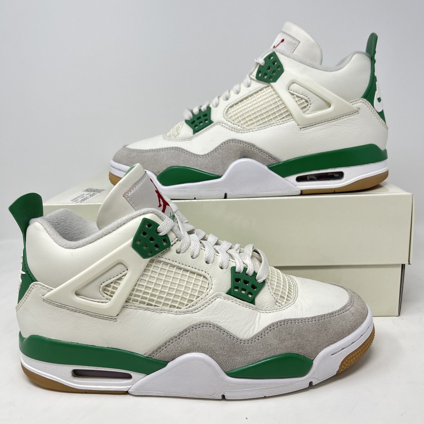 Jordan Jordan 4 Retro SB Pine Green