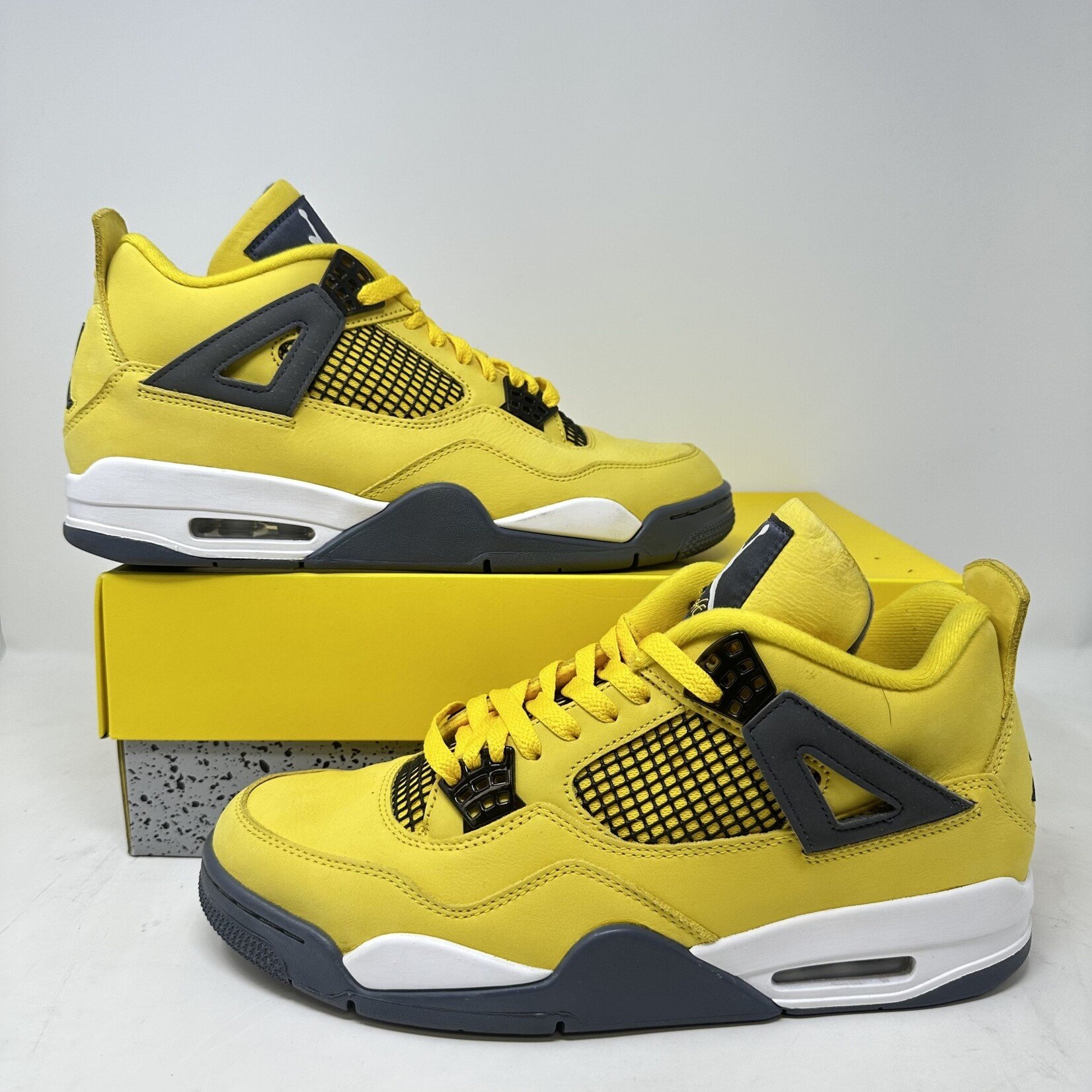 Jordan Jordan 4 Retro Lightning (2021)