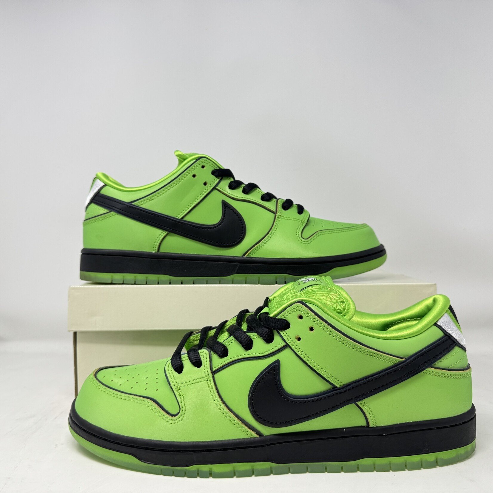 Nike Nike SB Dunk Low The Powerpuff Girls Buttercup