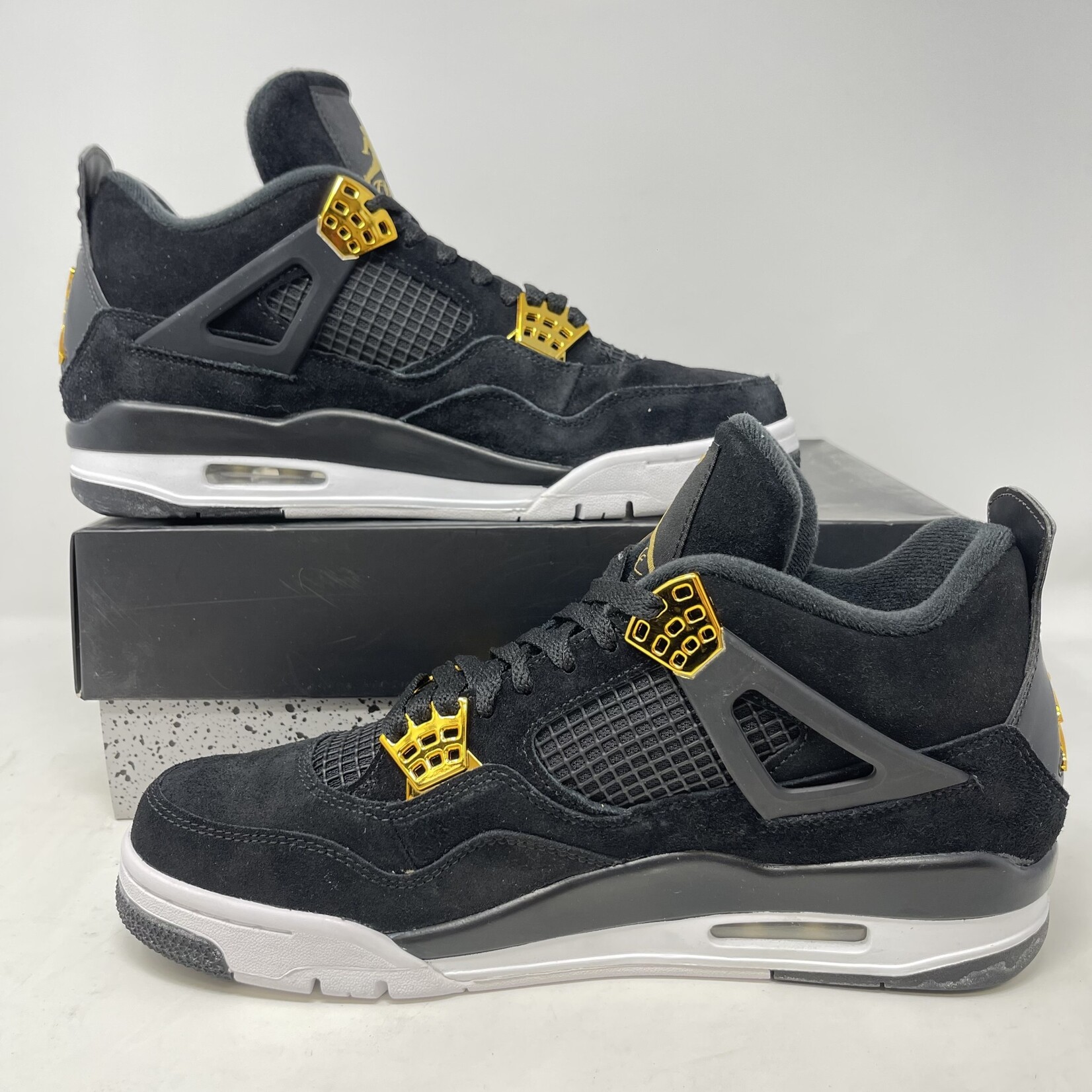 Jordan 4 Retro Royalty Hidden Realm
