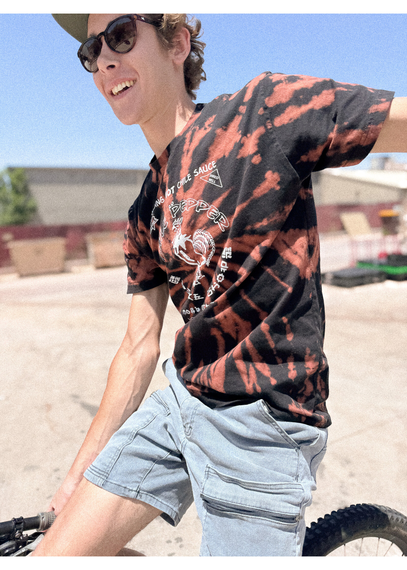 Chile Pepper Chile Sauce Tee - Men's/Unisex