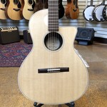 R. Robinson R. Robinson (Evanston IL) Model 10-C Sitka Spruce/Claro Walnut Cutaway Parlor Acoustic-Electric Guitar w/Hoffee Hard Case