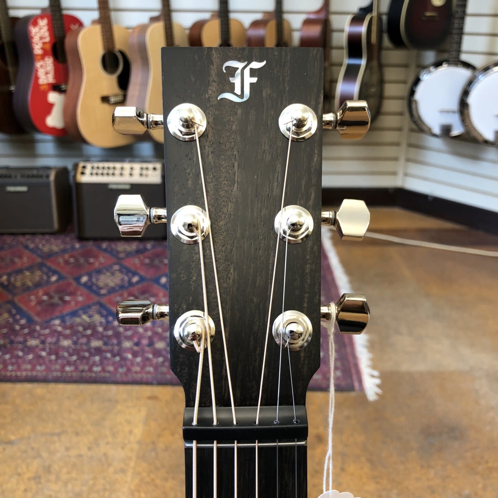 Furch Furch LJ10-CM Little Jane Red Cedar/Mahogany Foldable Travel Guitar w/Padded Gig Bag