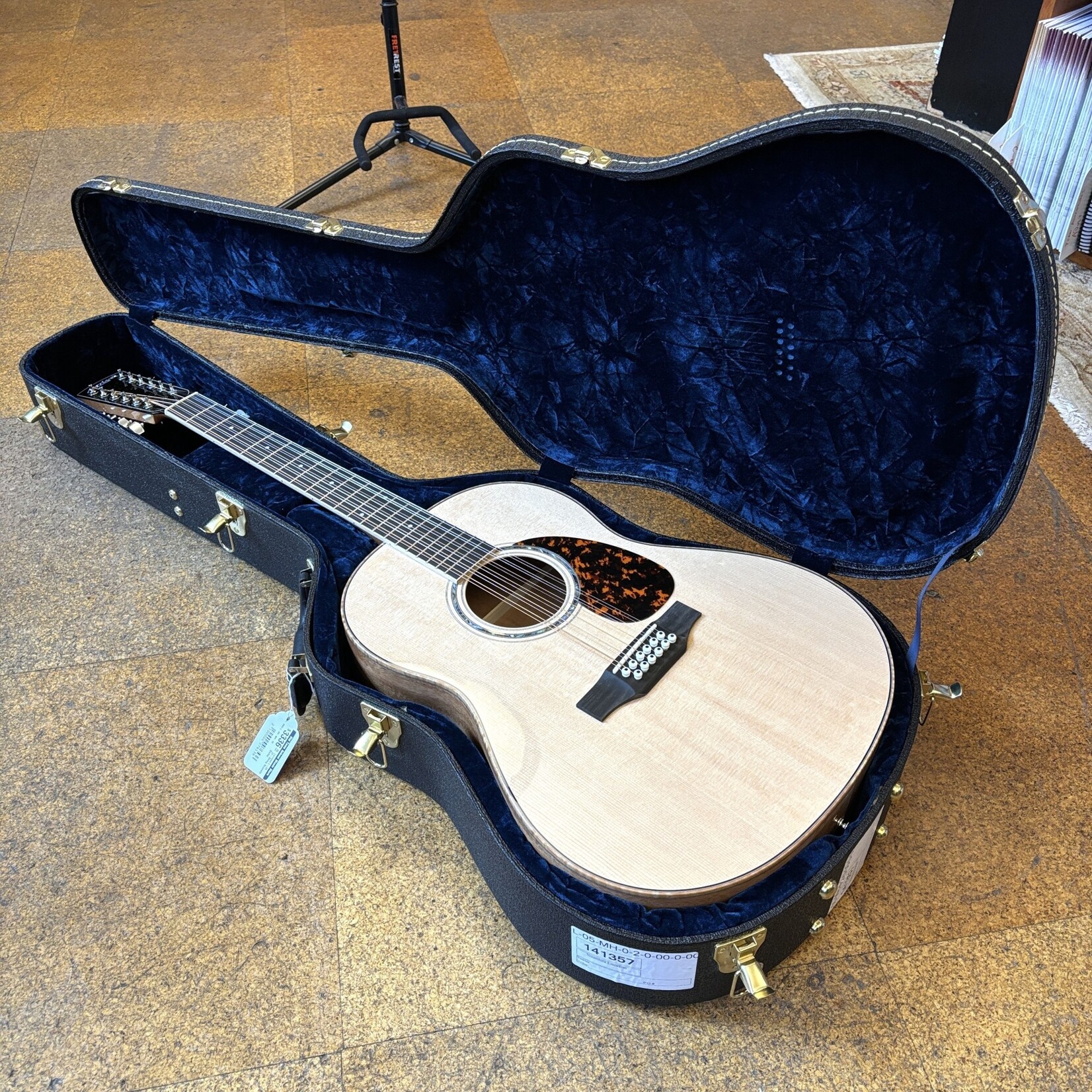 Larrivee Larrivee L-05-12 Select Series Sitka Spruce/Mahogany 12-String Acoustic Guitar w/Hard Case