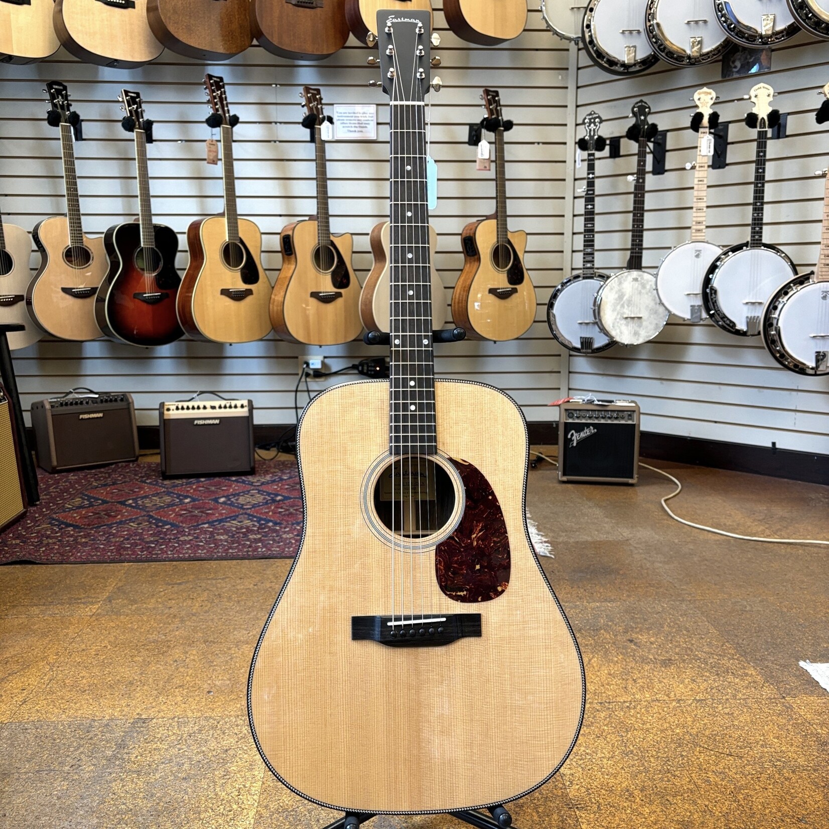 Eastman Eastman E3D Deluxe Sitka Spruce/Ovangkol Dreadnought Acoustic-Electric Guitar w/Padded Gig Bag