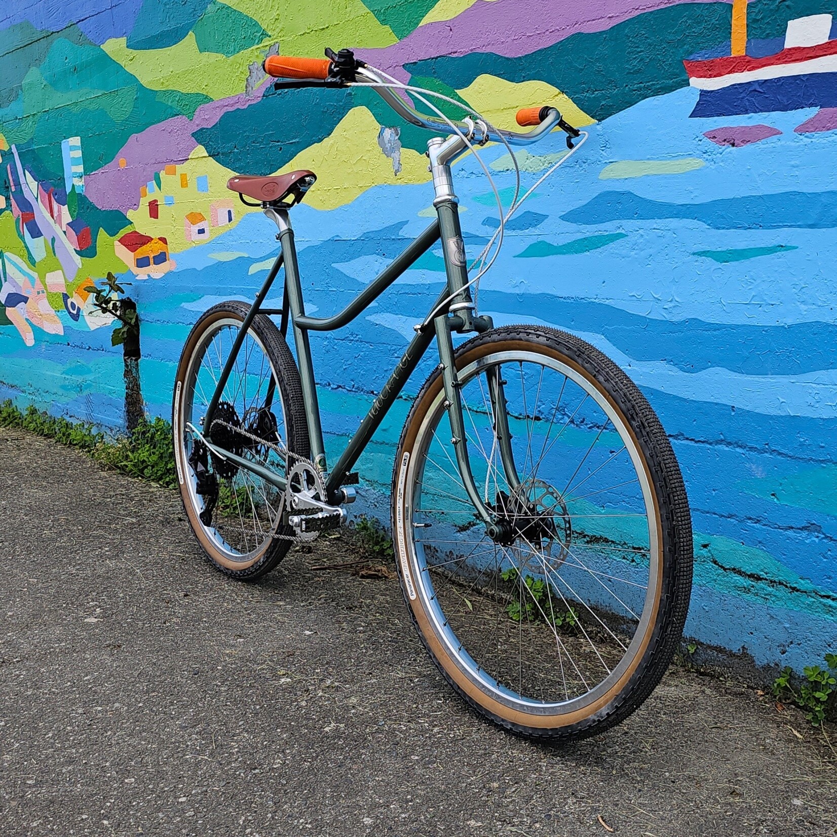 Velo Orange VeloOrange Polyvalent Low-Kicker X-Large Sage Green