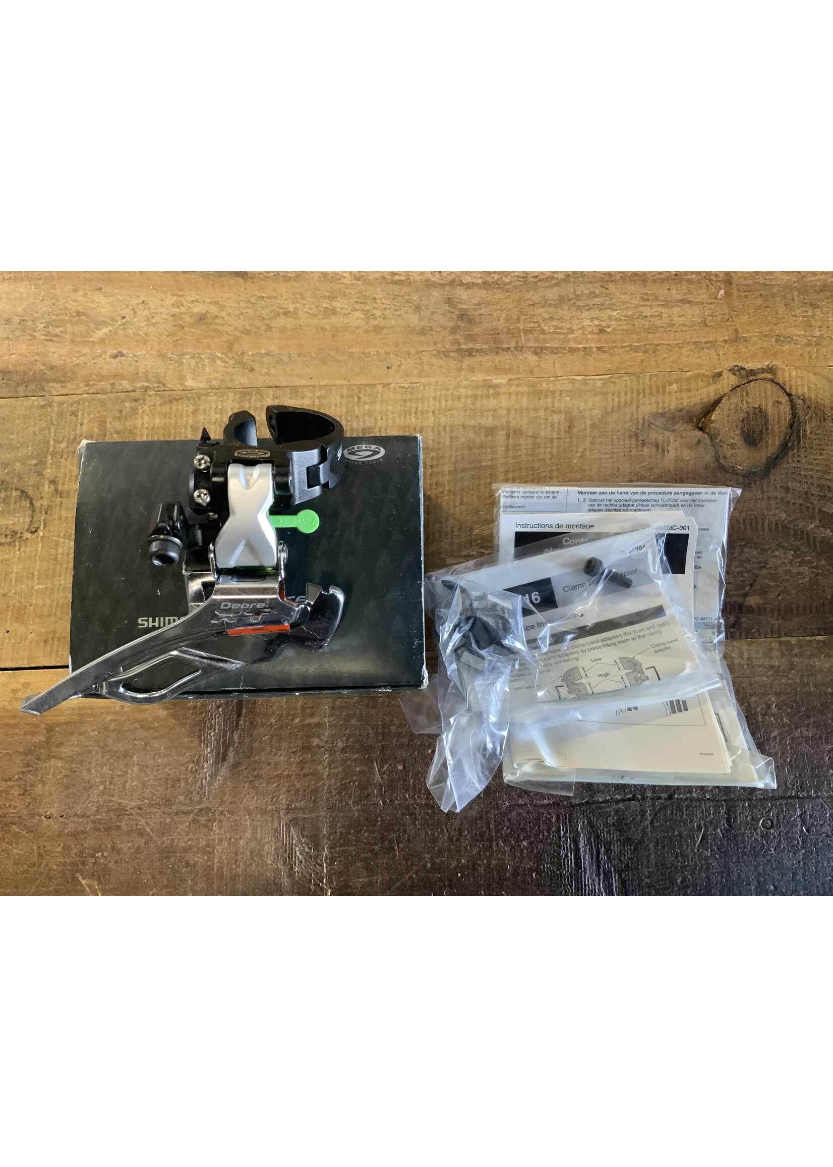 Shimano NOS deore xt front derailleur FD-M771