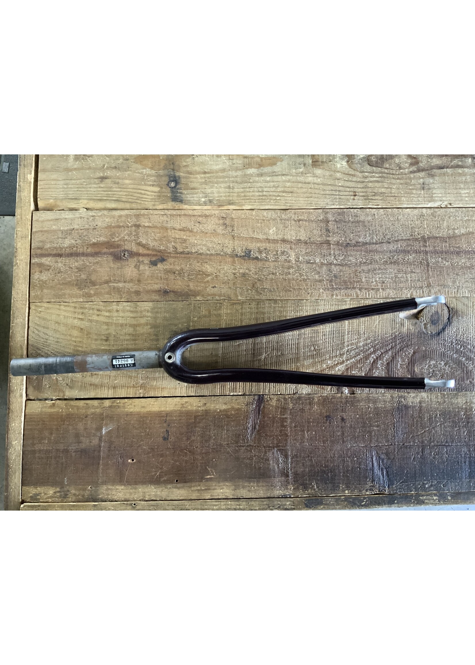 used Kestrel carbon (1in threadless)