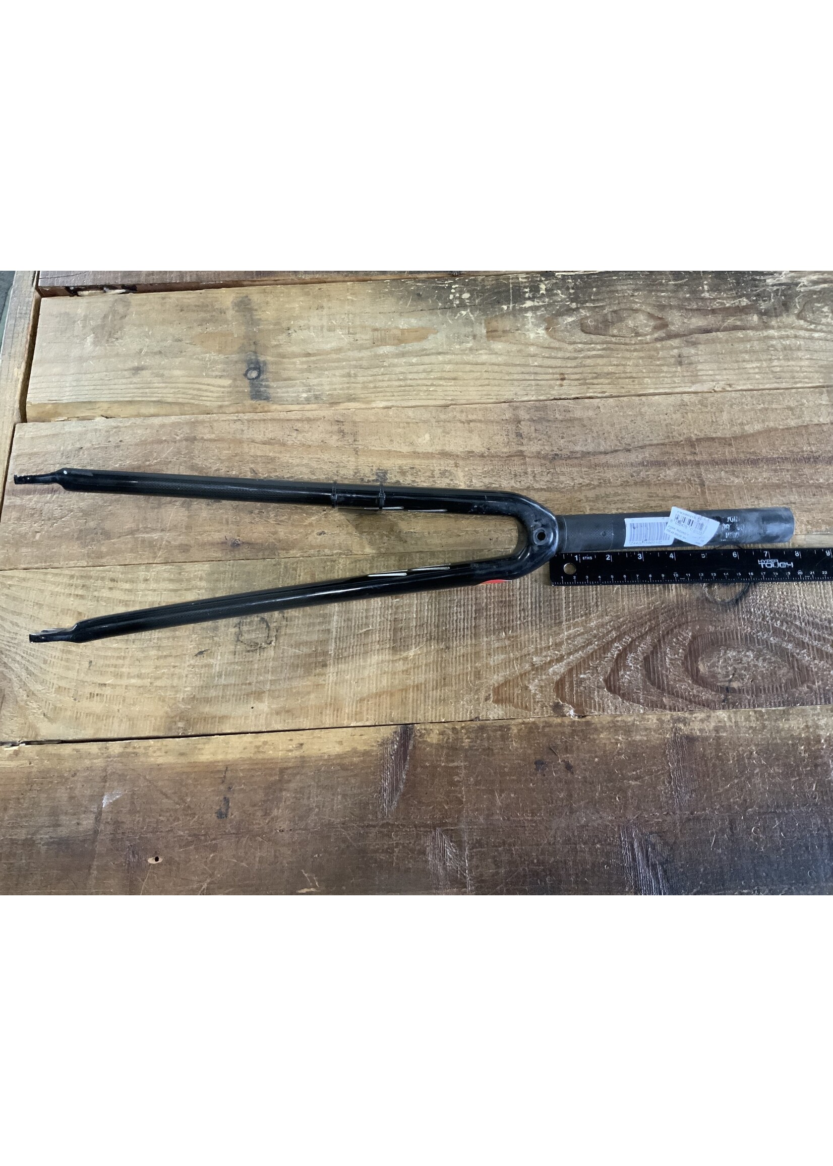 used carbon fork (1 1/8th)