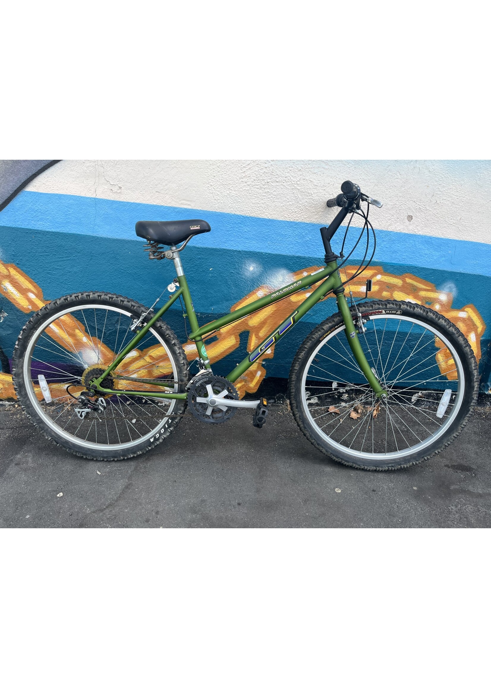 used GT Palomar, green, small