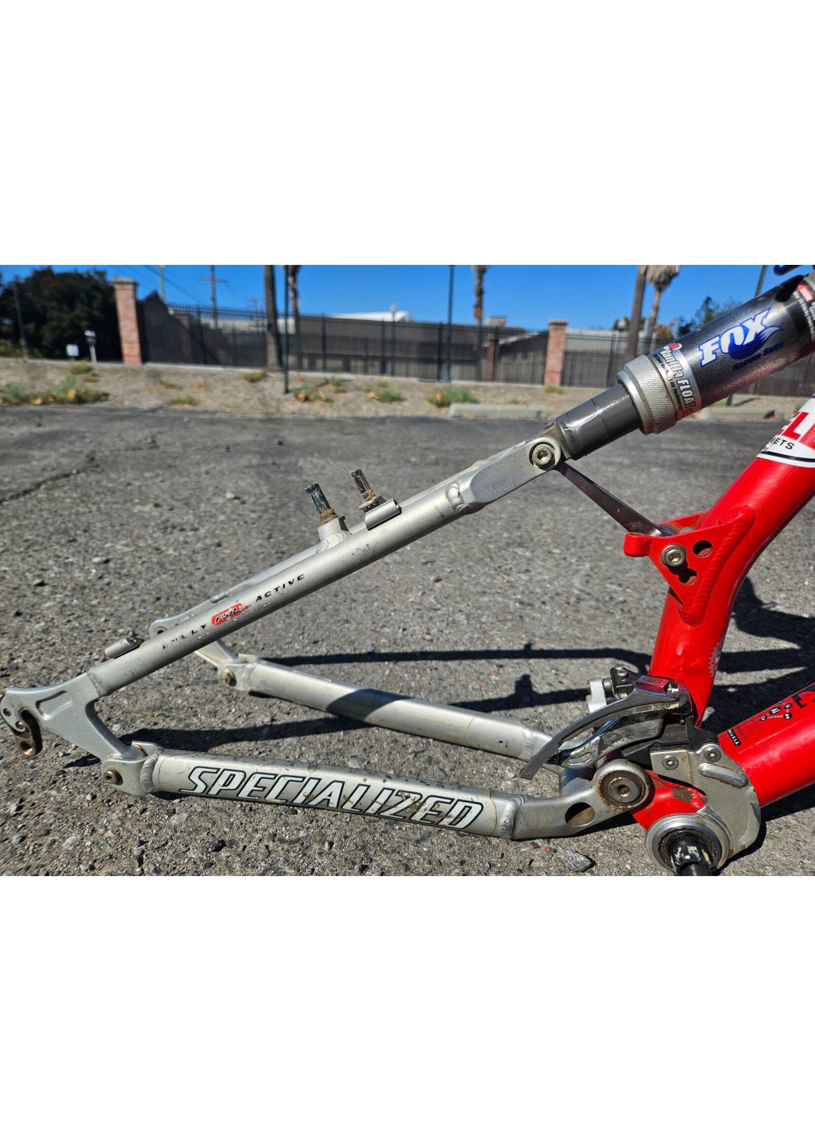 AS-IS Specialized Sworks FSR frame damaged