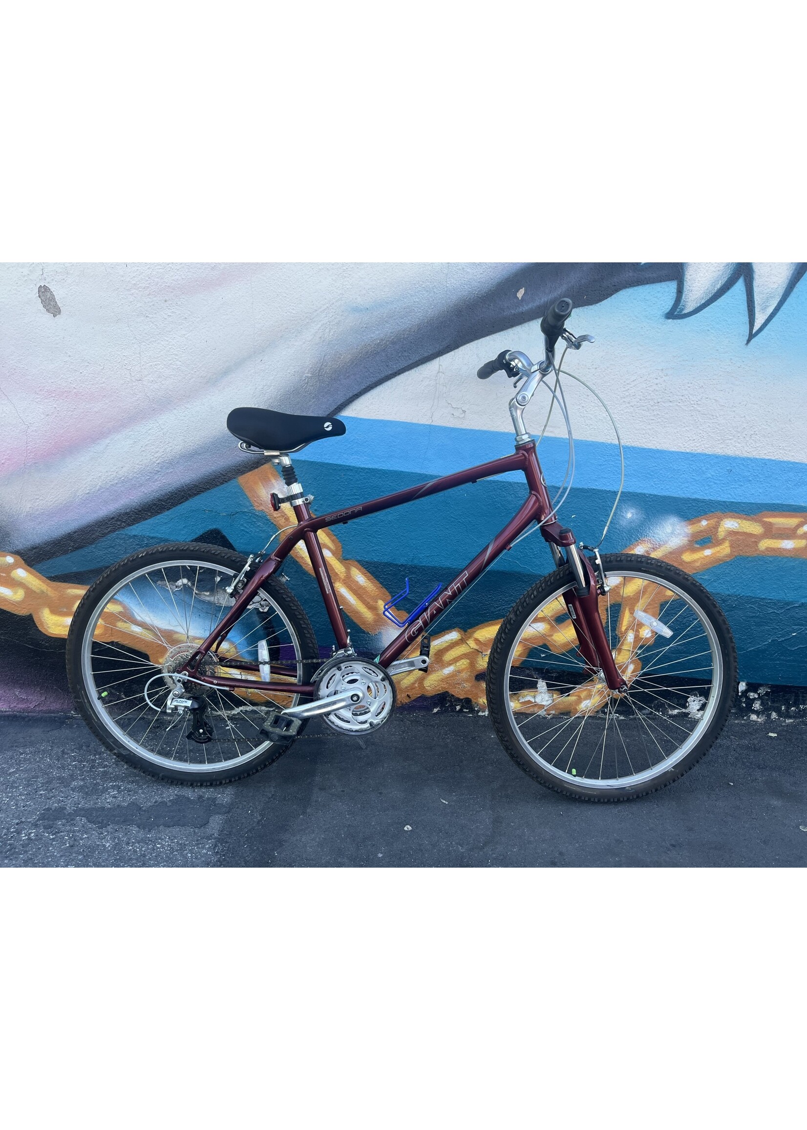 Giant used Giant Sendona, burgundy, large