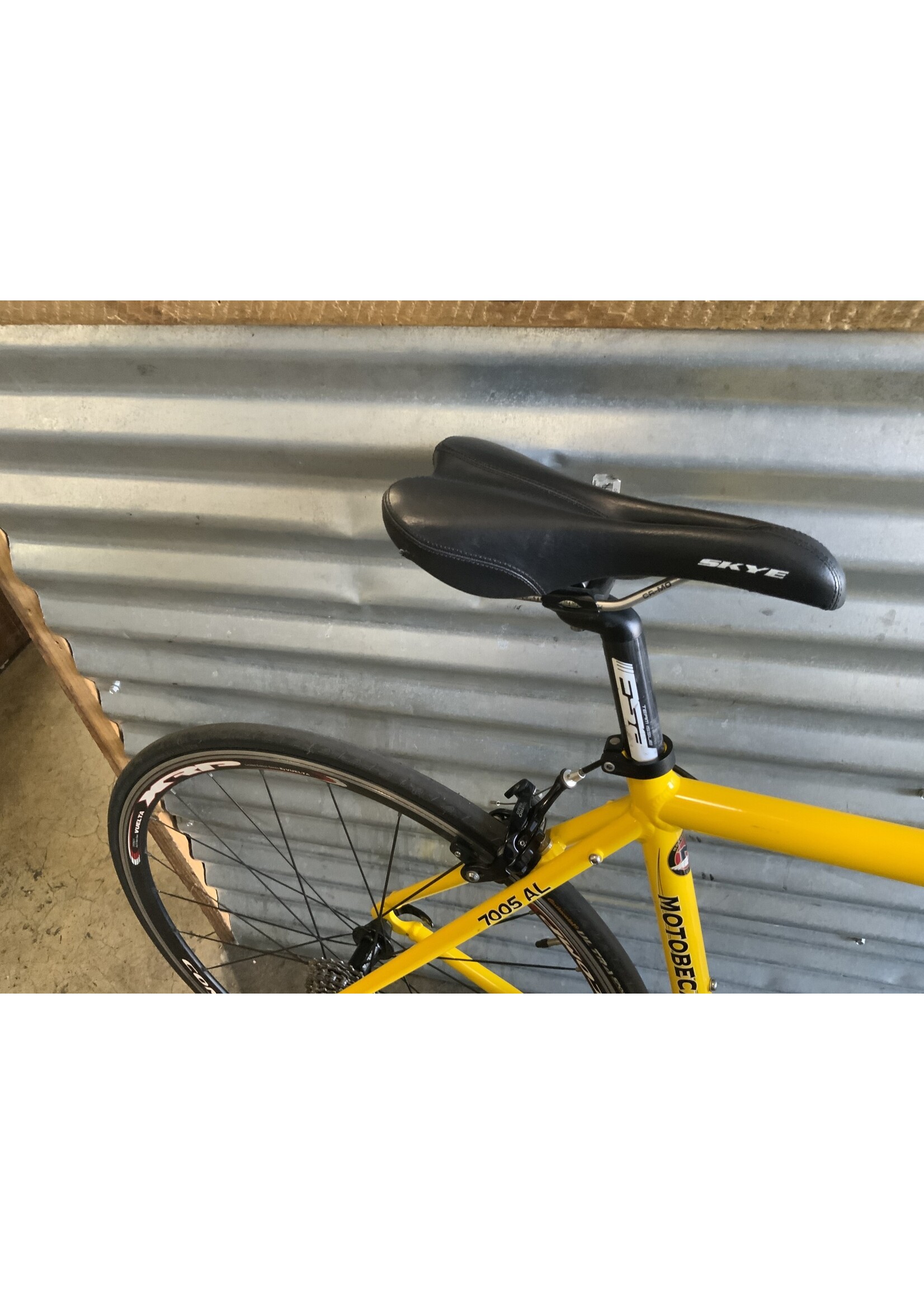 Motobecane Yellow Motobecane Grand touring Road 48cm