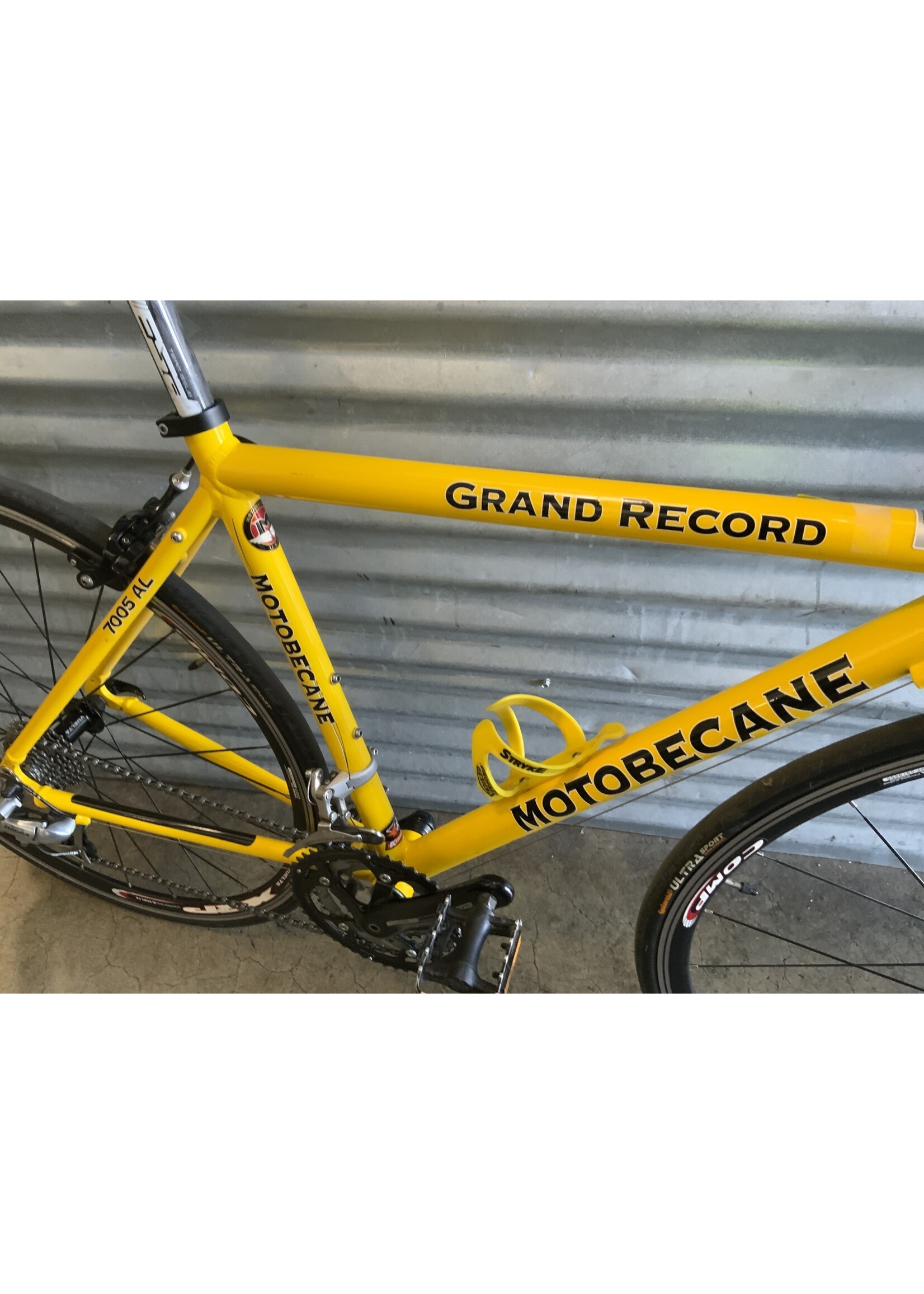 Motobecane Yellow Motobecane Grand touring Road 48cm