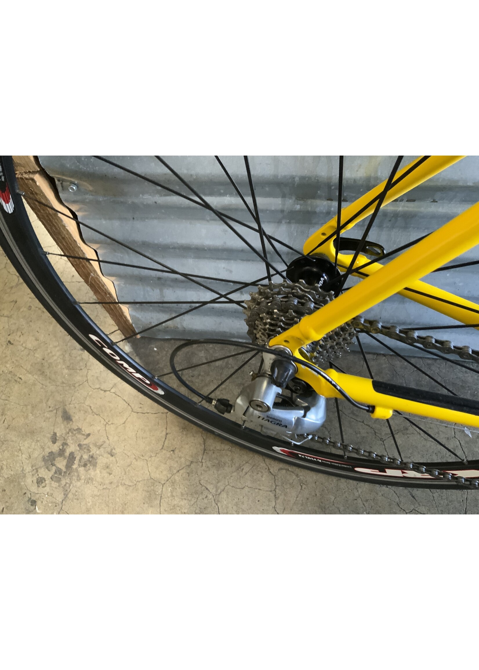 Motobecane Yellow Motobecane Grand touring Road 48cm