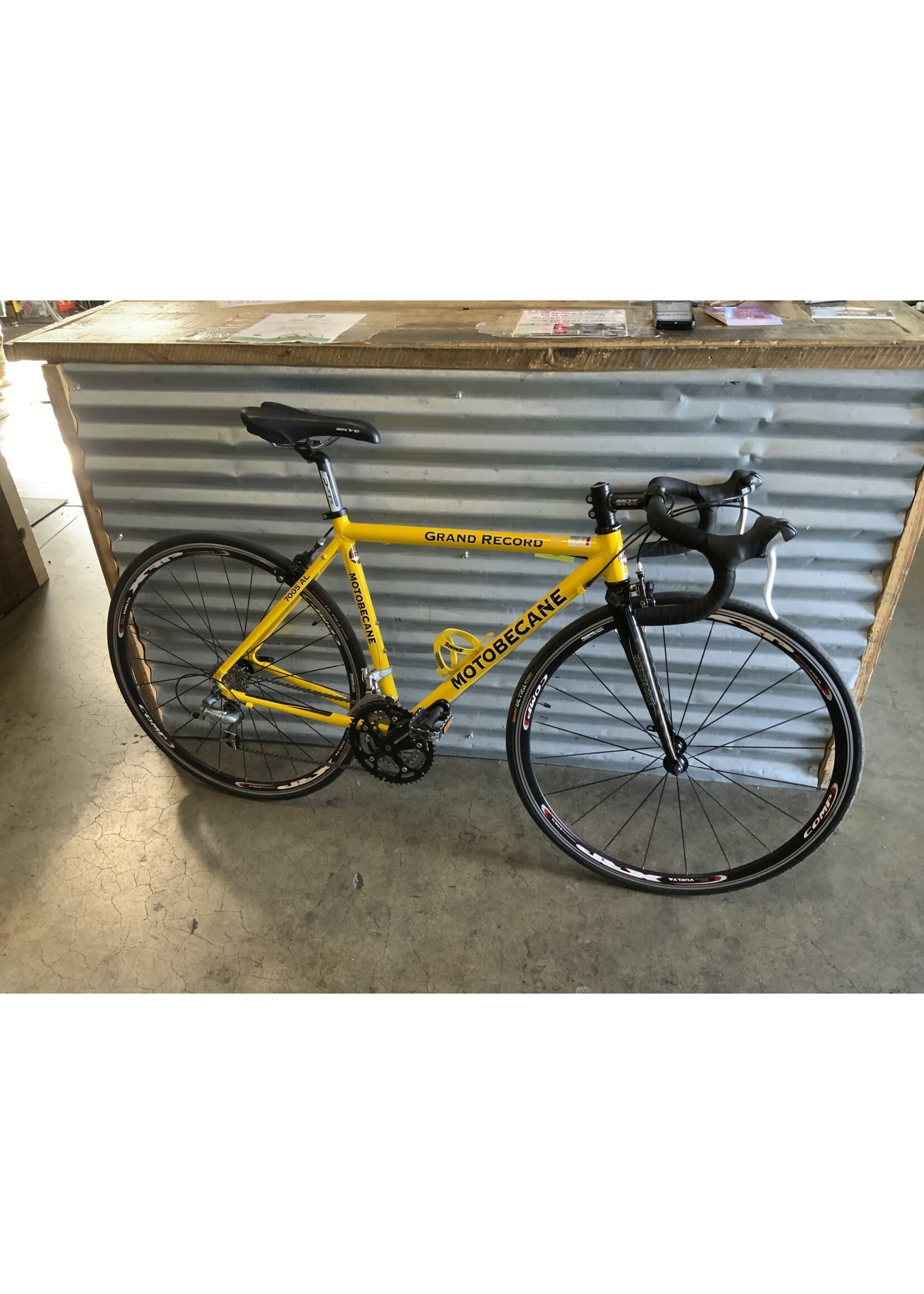 Motobecane Yellow Motobecane Grand touring Road 48cm