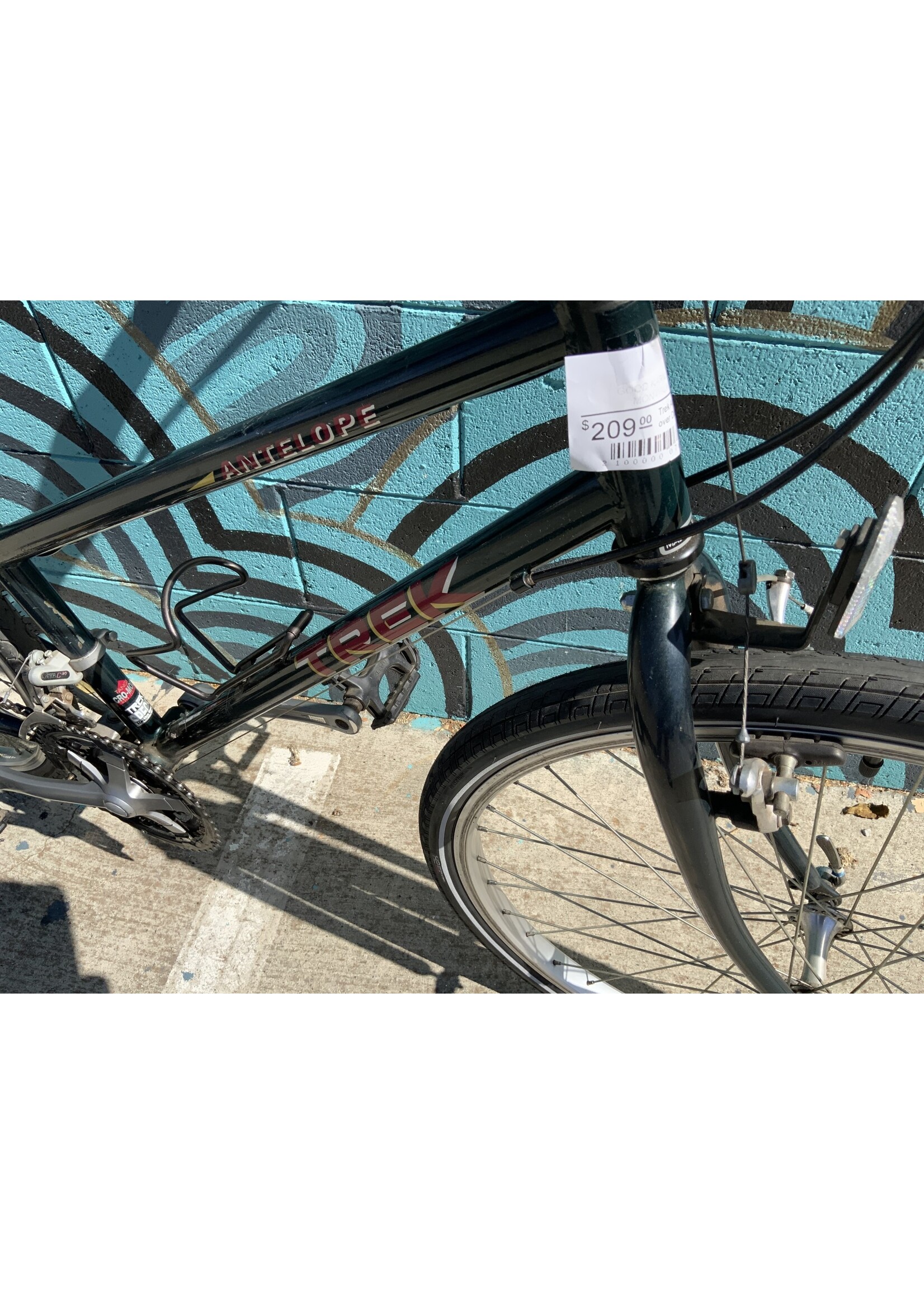 Trek Trek Antelope 830 Hybrid Black 700c