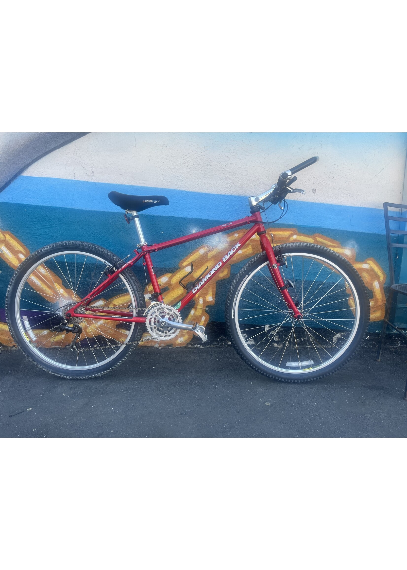 Diamondback used Diamondback Apex, red, small