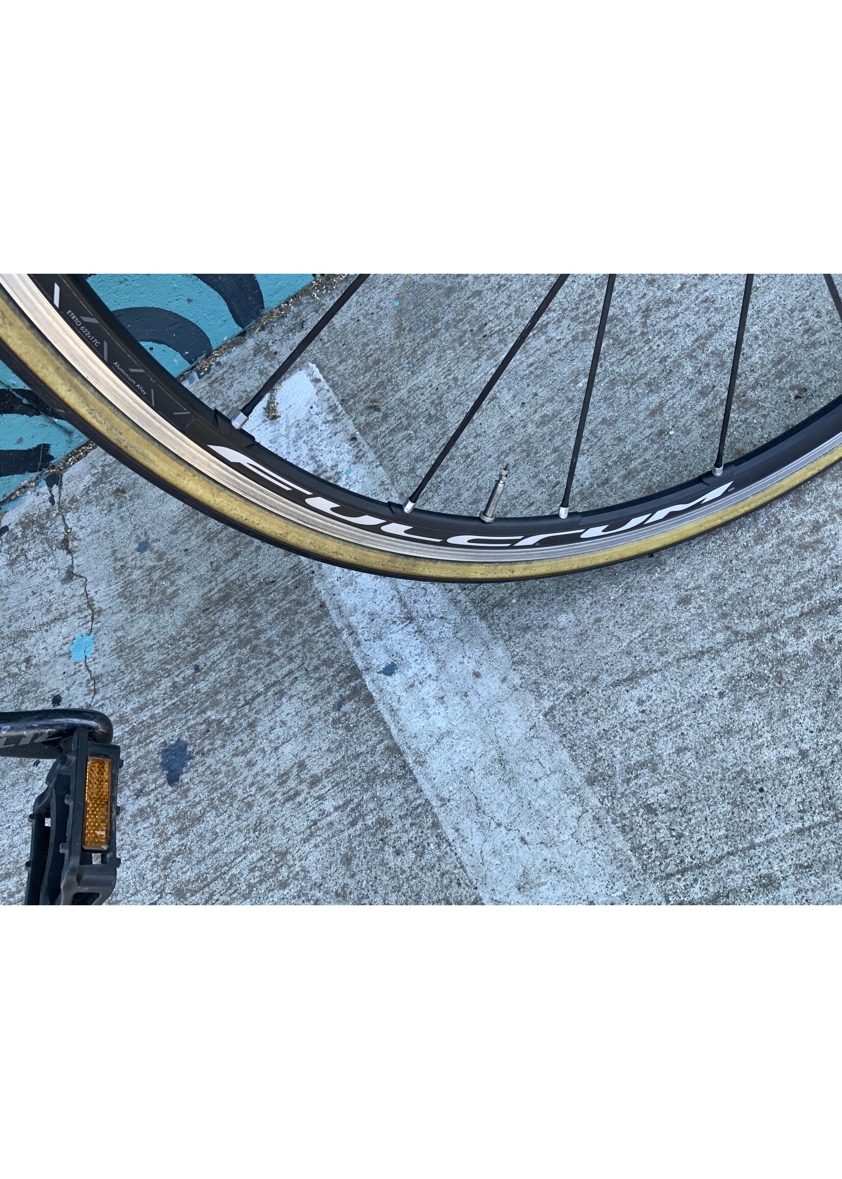 Specialized Amira used Specialized Amira Full Carbon. Sm 48cm Gray