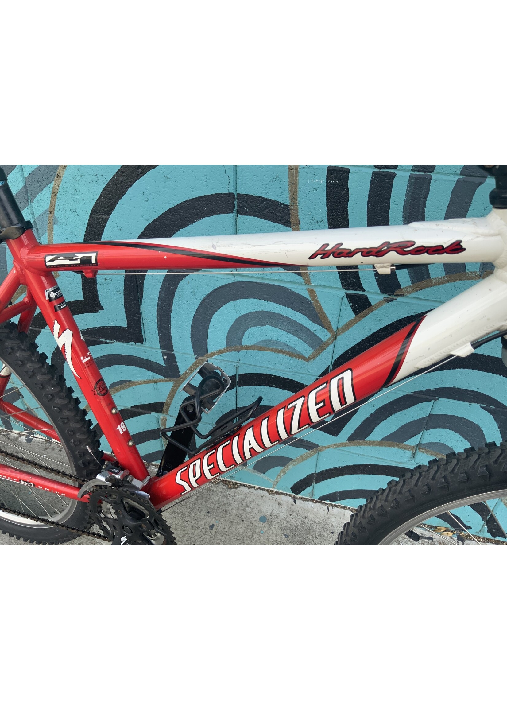Specialized Specialized Hardrock 19" LG Red/White