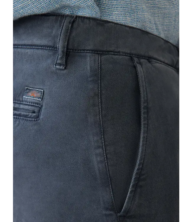 Coastline Chino
