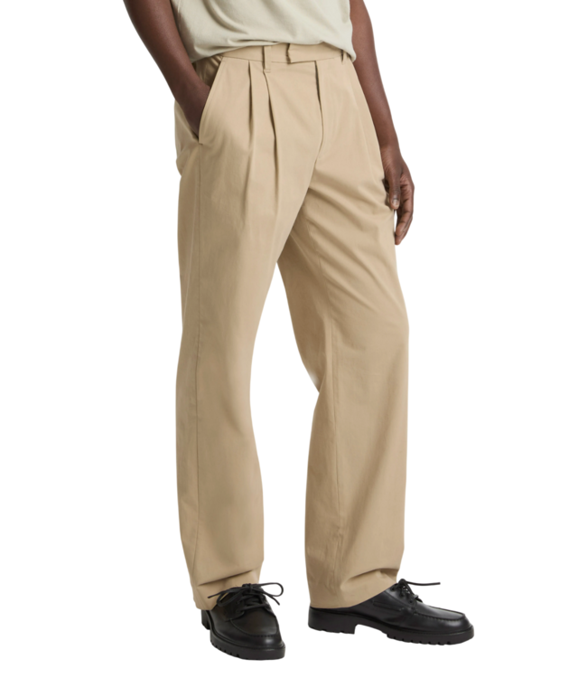 Louie Double Pleat Suiting Trouser