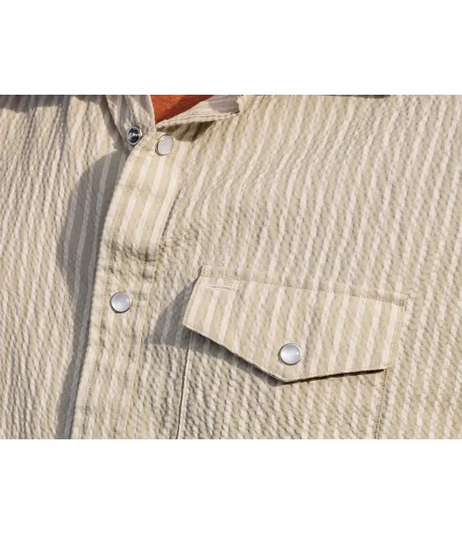 Short Sleeve Performance Pearl Snap - Stone Seersucker