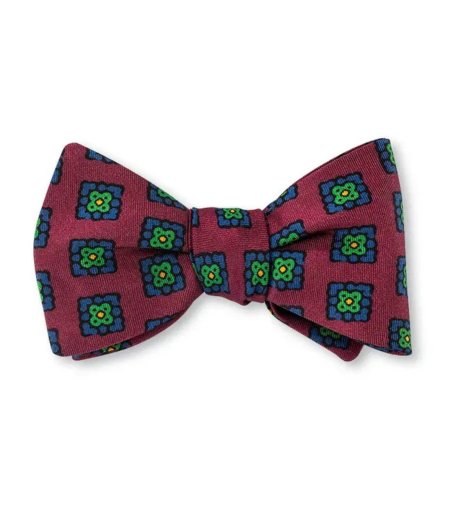 Burgundy Amanda Medallions Bow Tie