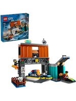 LEGO LEGO POLICE SPEEDBOAT AND CROOKS HIDEOUT