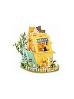 HANDS CRAFT CAT HOUSE