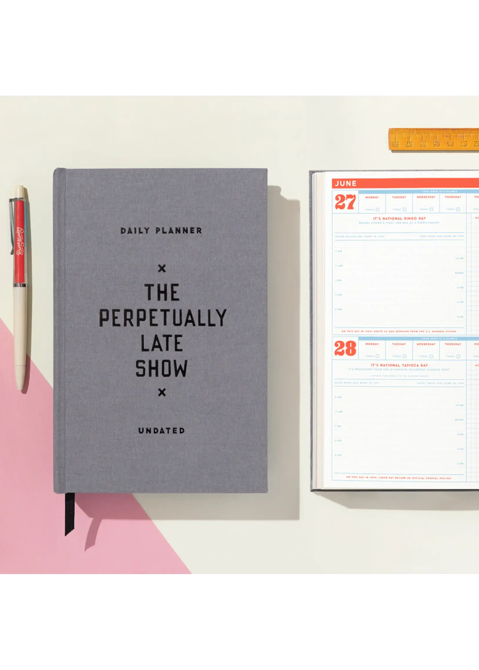 HACHETTE THE PERPETUALLY LATE SHOW DAILY PLANNER