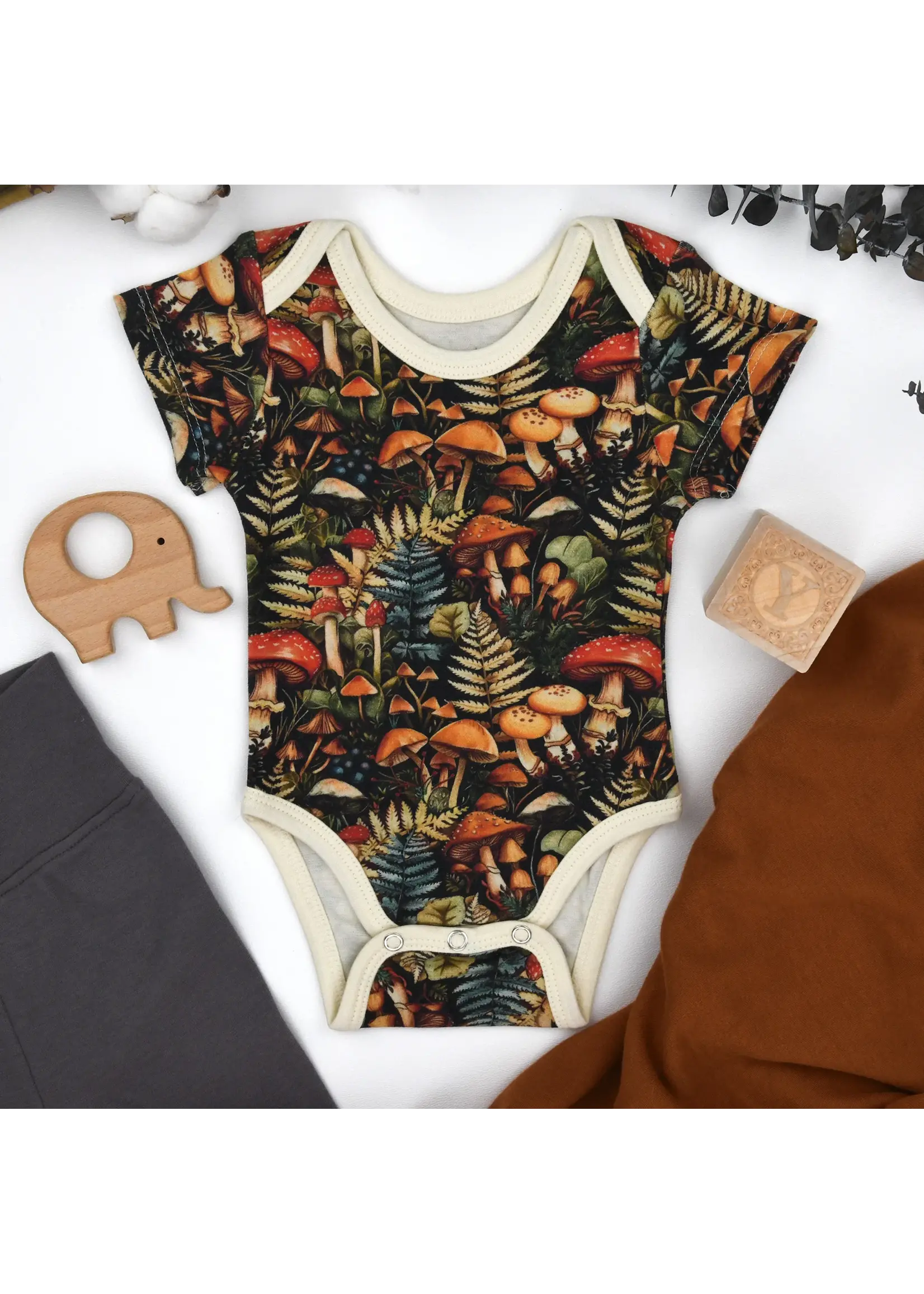 EARTHY SHORT SLEEVE BABY BODYSUIT YARROW 0-3M