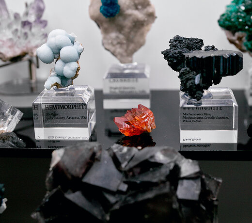 Display Pieces & Specimens