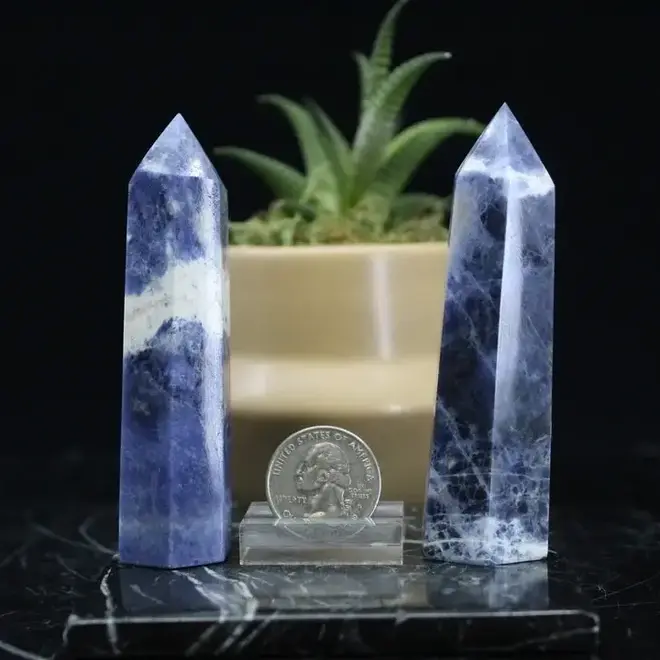 Sodalite Tower Point Generator - Medium (3-4")