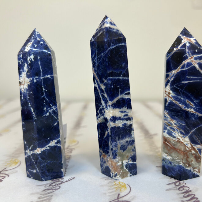 Sodalite Tower Point Generator - Medium (3-4")