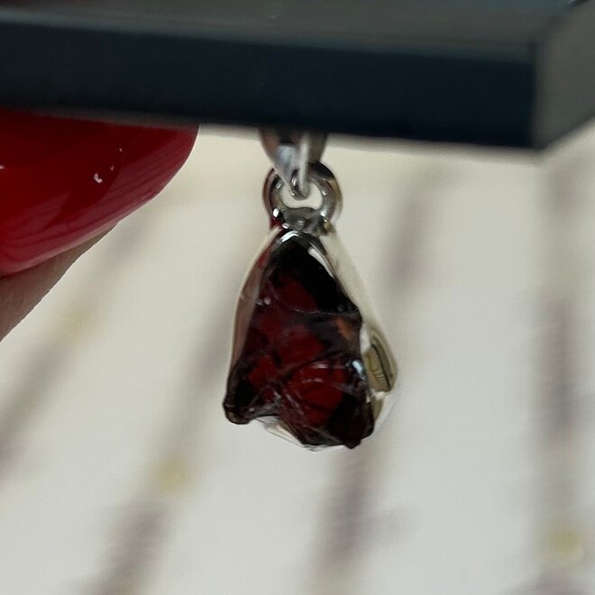 Garnet Raw Set in Sterling Silver 925 Pendant
