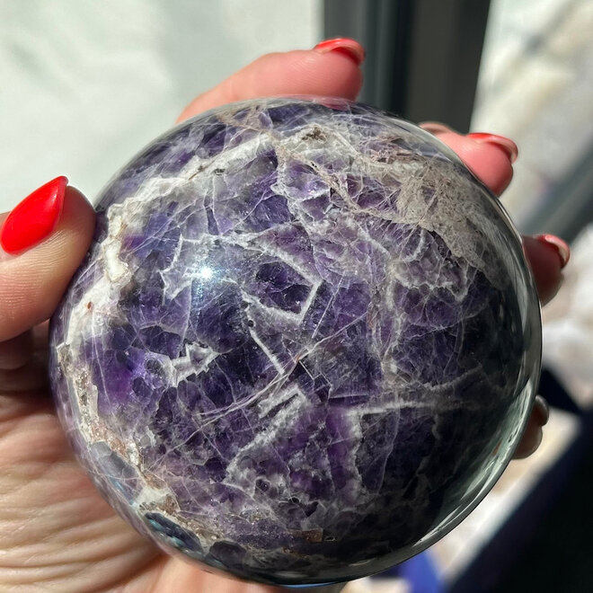 Chevron (Dream) Amethyst Sphere - 90mm