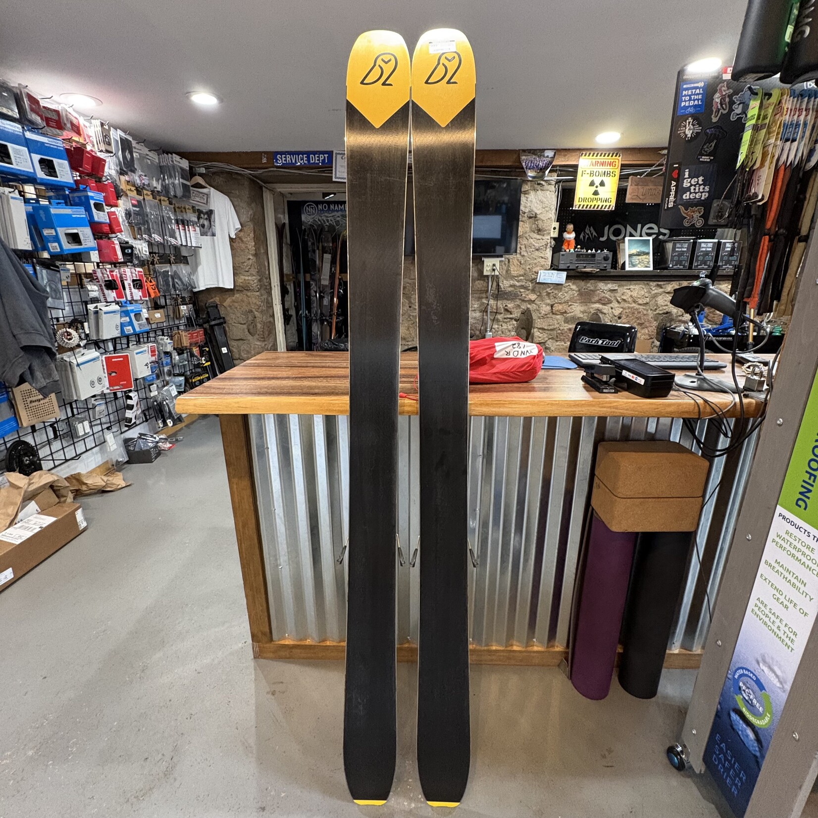 WNDR Alpine DEMO WNDR Intention 108 w/ ATK Touring Binding and Skins