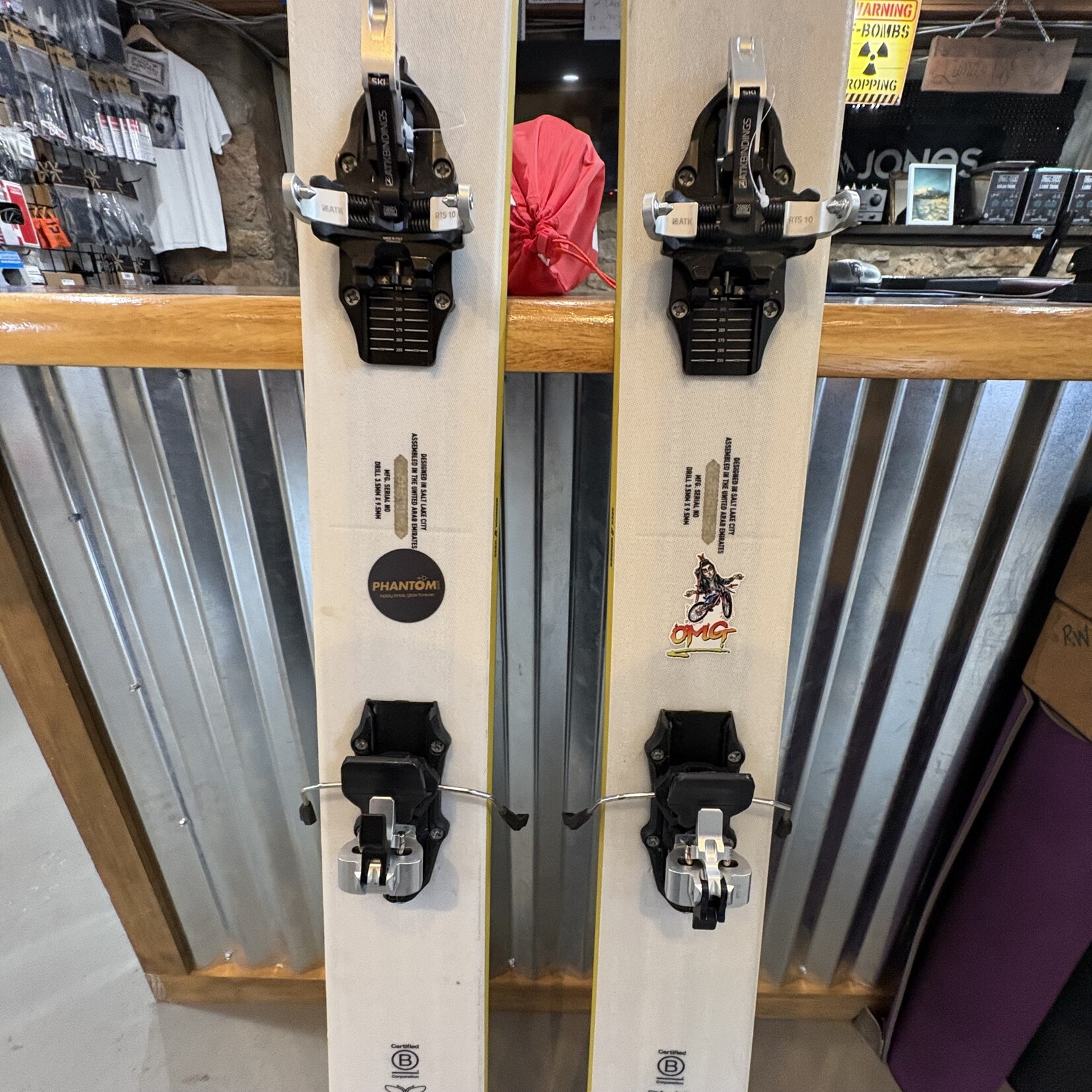 WNDR Alpine DEMO WNDR Intention 108 w/ ATK Touring Binding and Skins