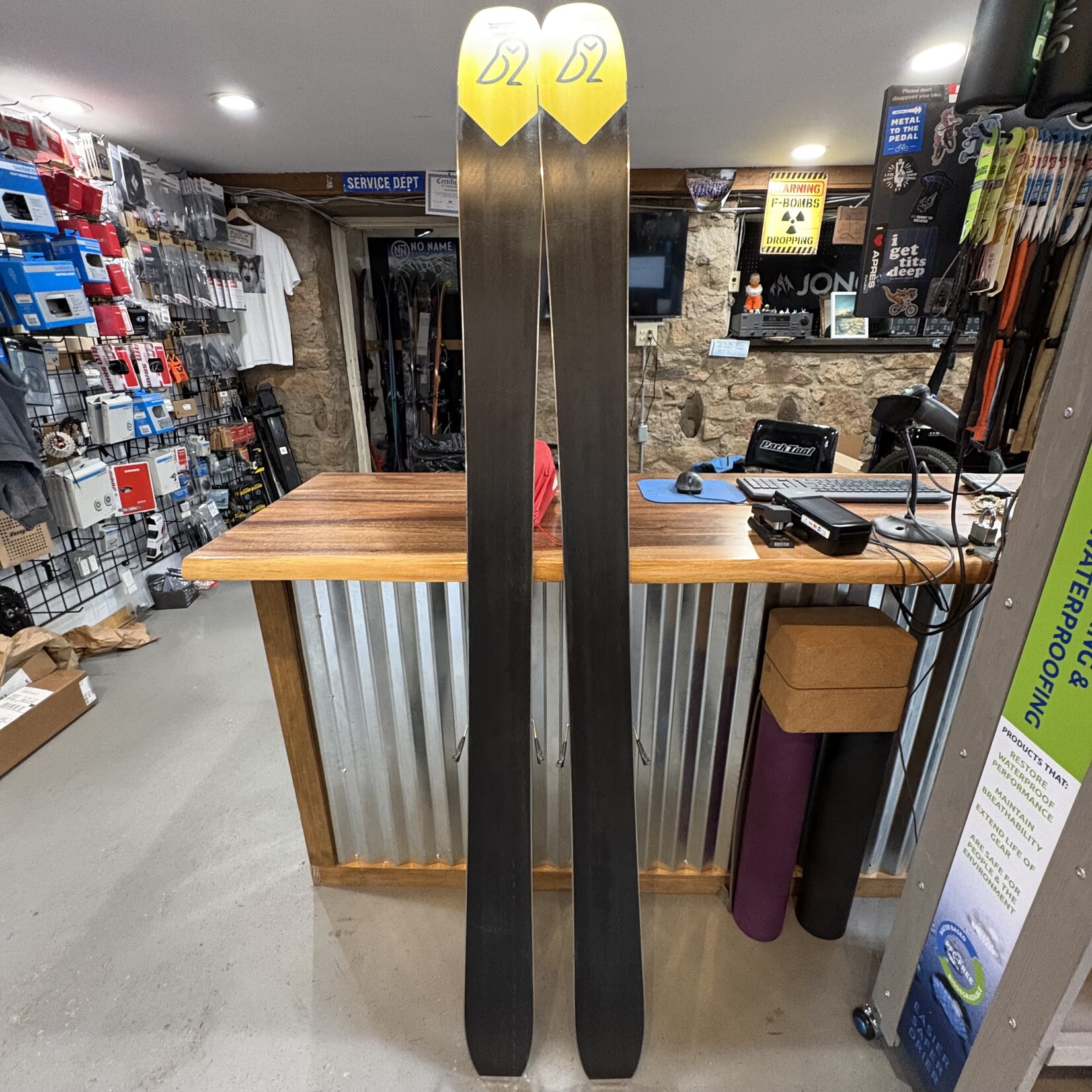 WNDR Alpine DEMO WNDR Intention 108 w/ ATK Touring Binding and Skins