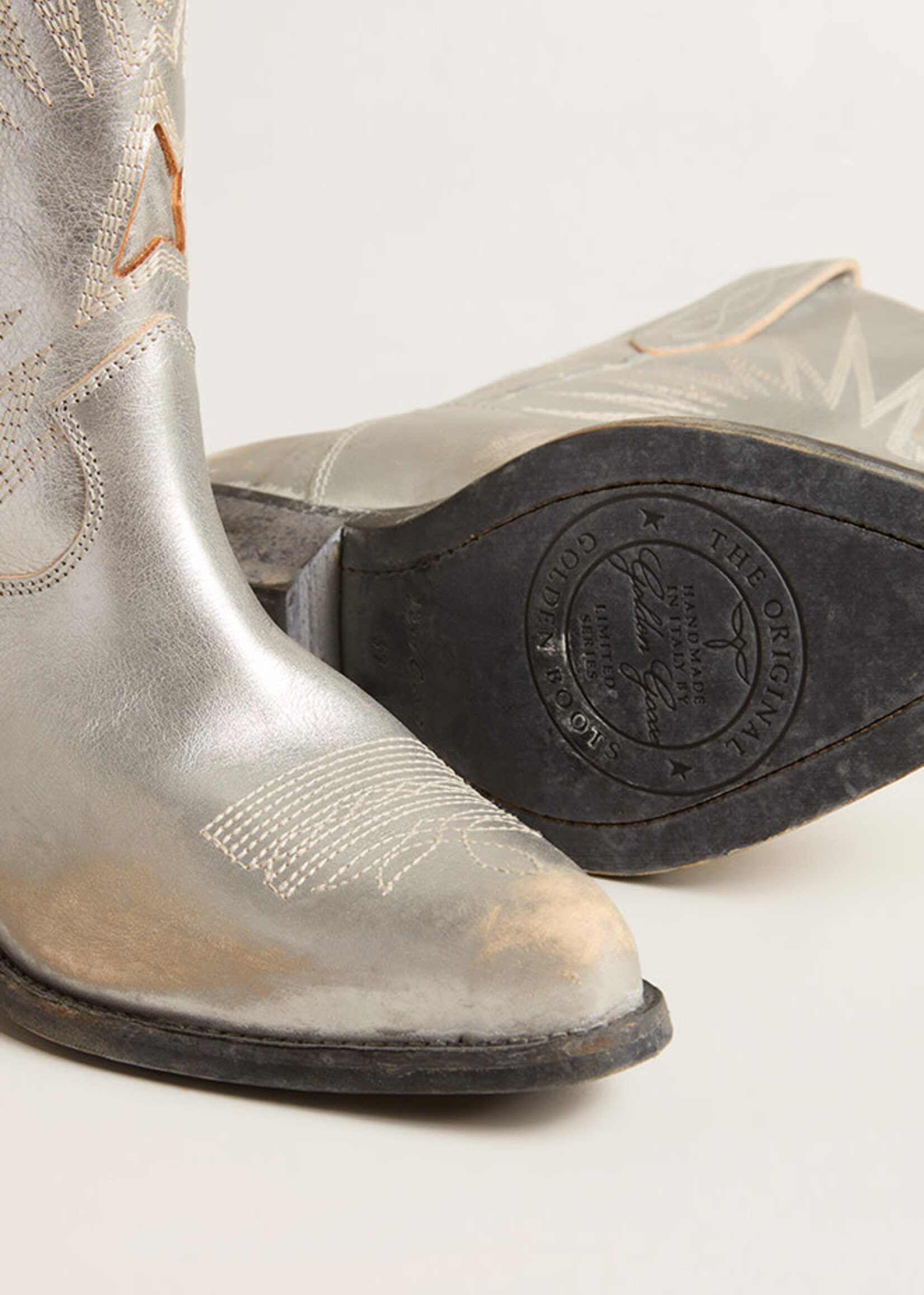 Golden Goose Wish Star- Silver- Low Laminated Leather Upper Embroidery