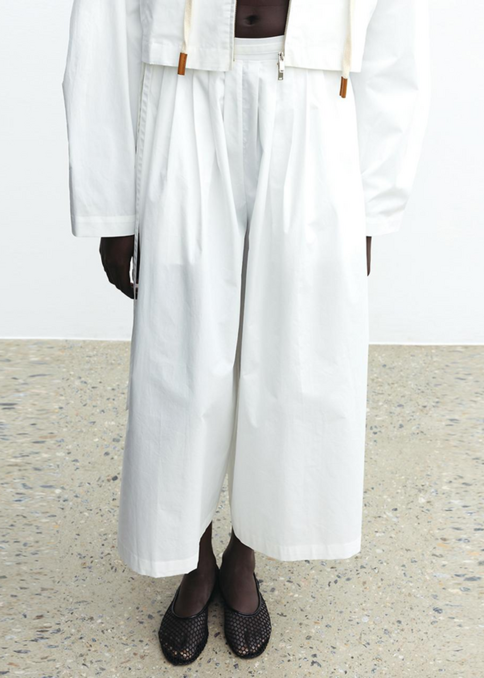 TheLoom Cotton Wide Tucked Pants