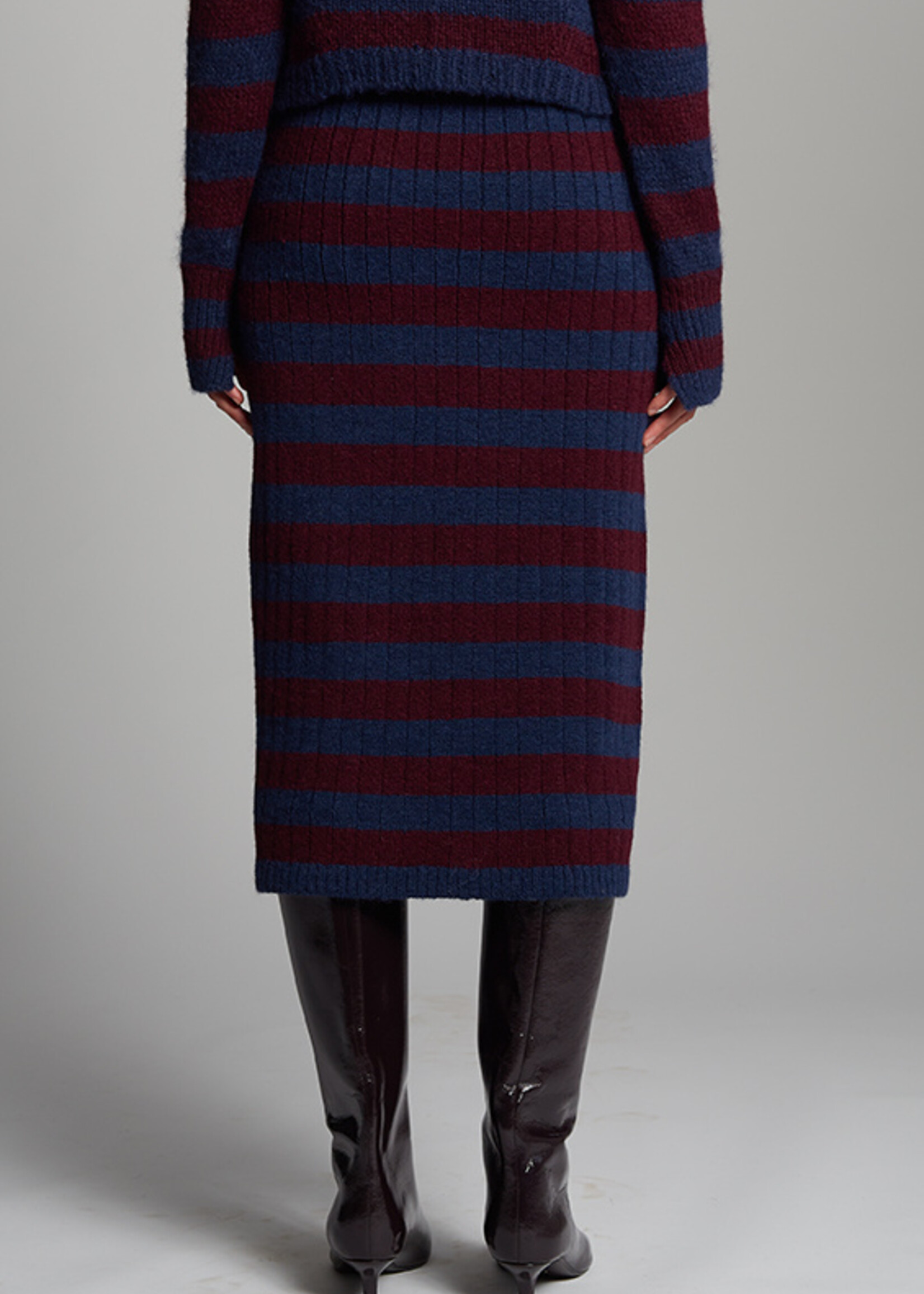 Eleven Six Pia Stripe Tube Skirt- Navy/Merlot