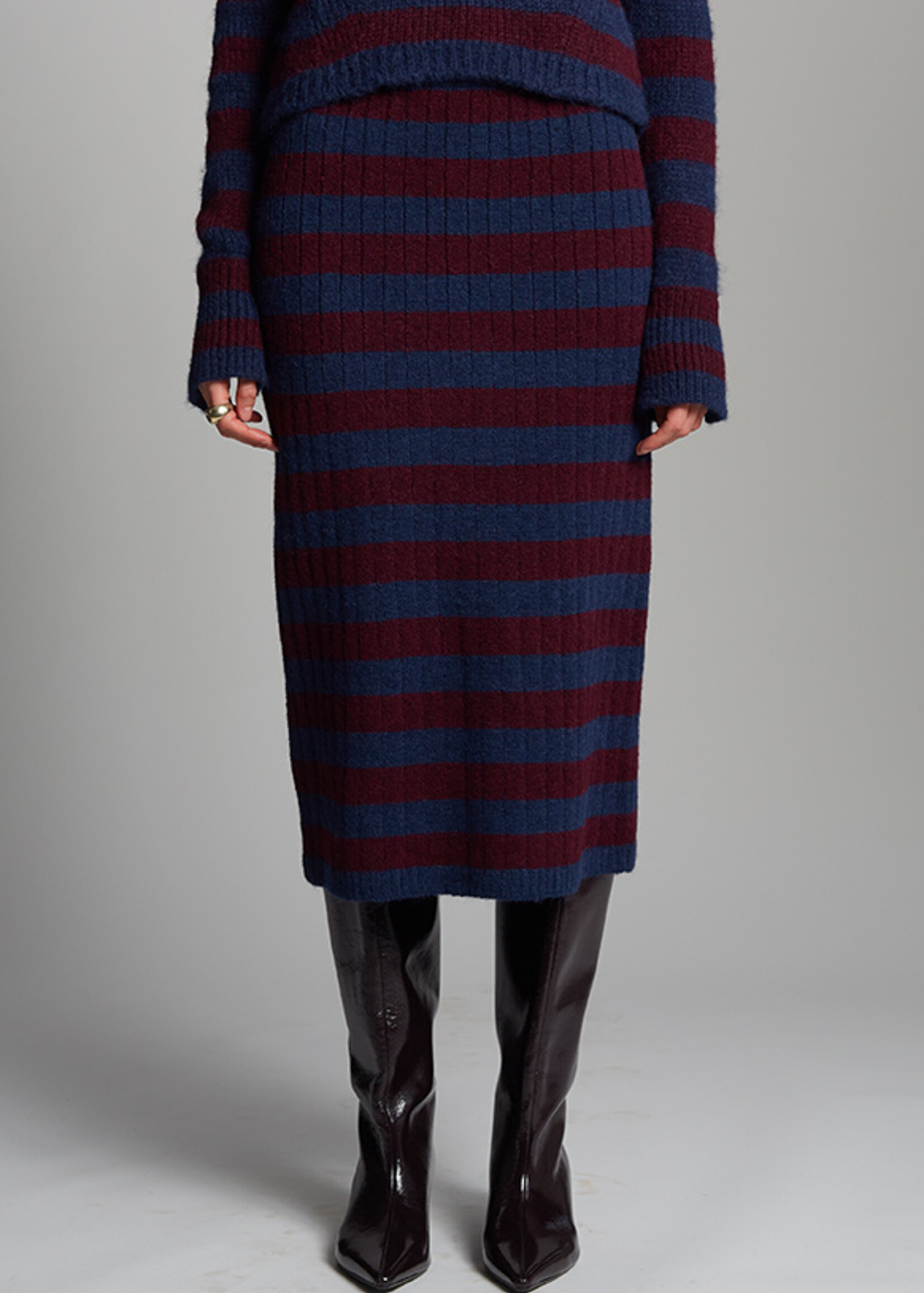 Eleven Six Pia Stripe Tube Skirt- Navy/Merlot