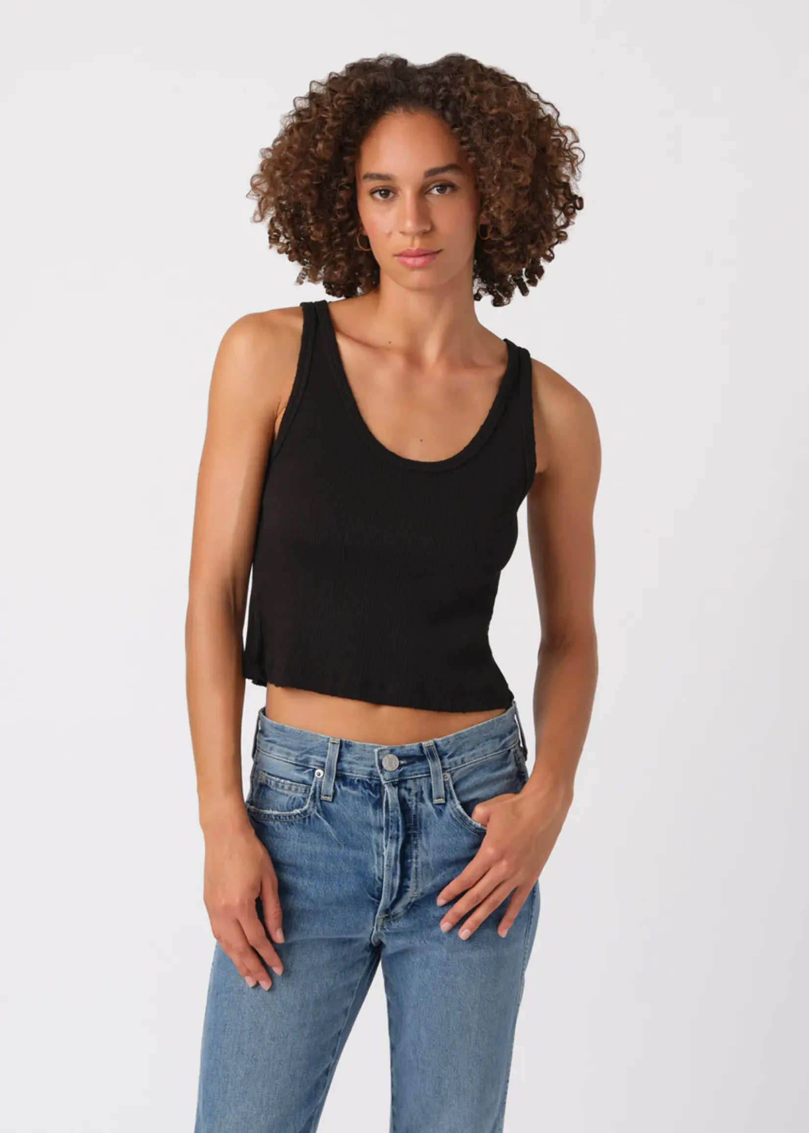A M O Crop Rib Tank- Black