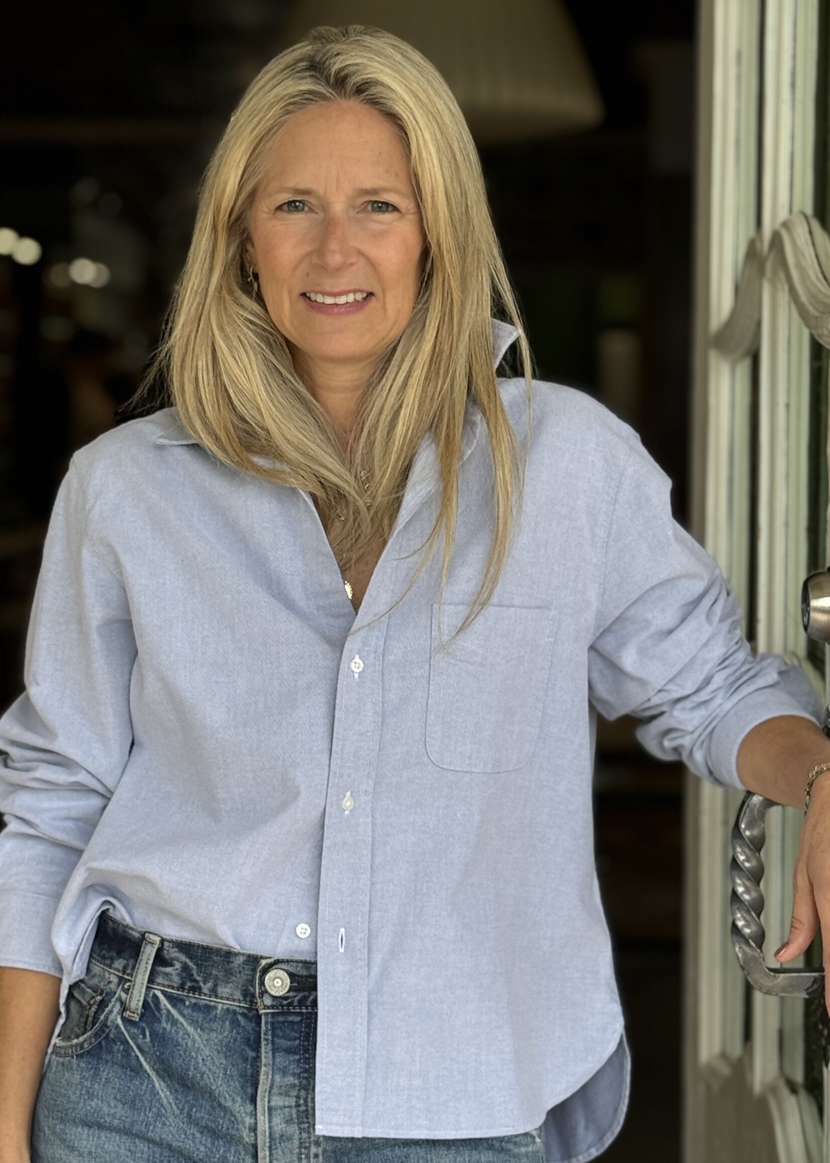 Frank & Eileen Silvio Untuckable Button- Up- Indigo Oxford IBOX