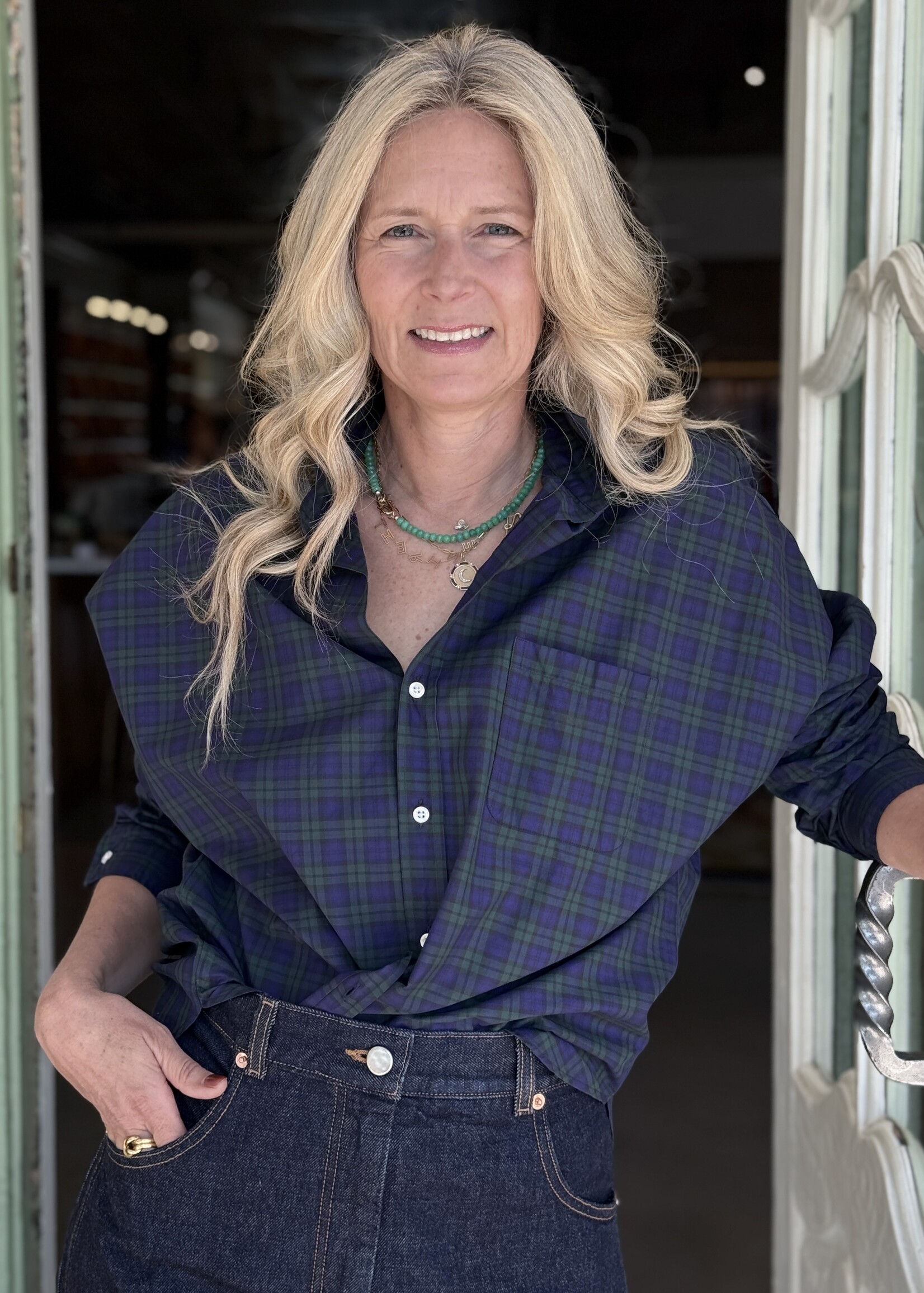 Frank & Eileen Oona- Continuous Sleeve, Relaxed Fitting Button-Up Green Blue Plaid GBTX