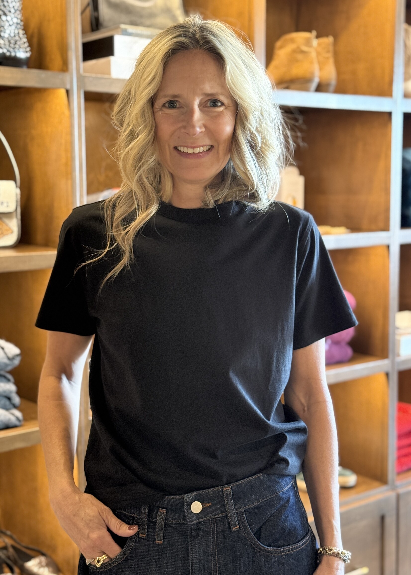 The Iconically Soft Perfect Tee- Black