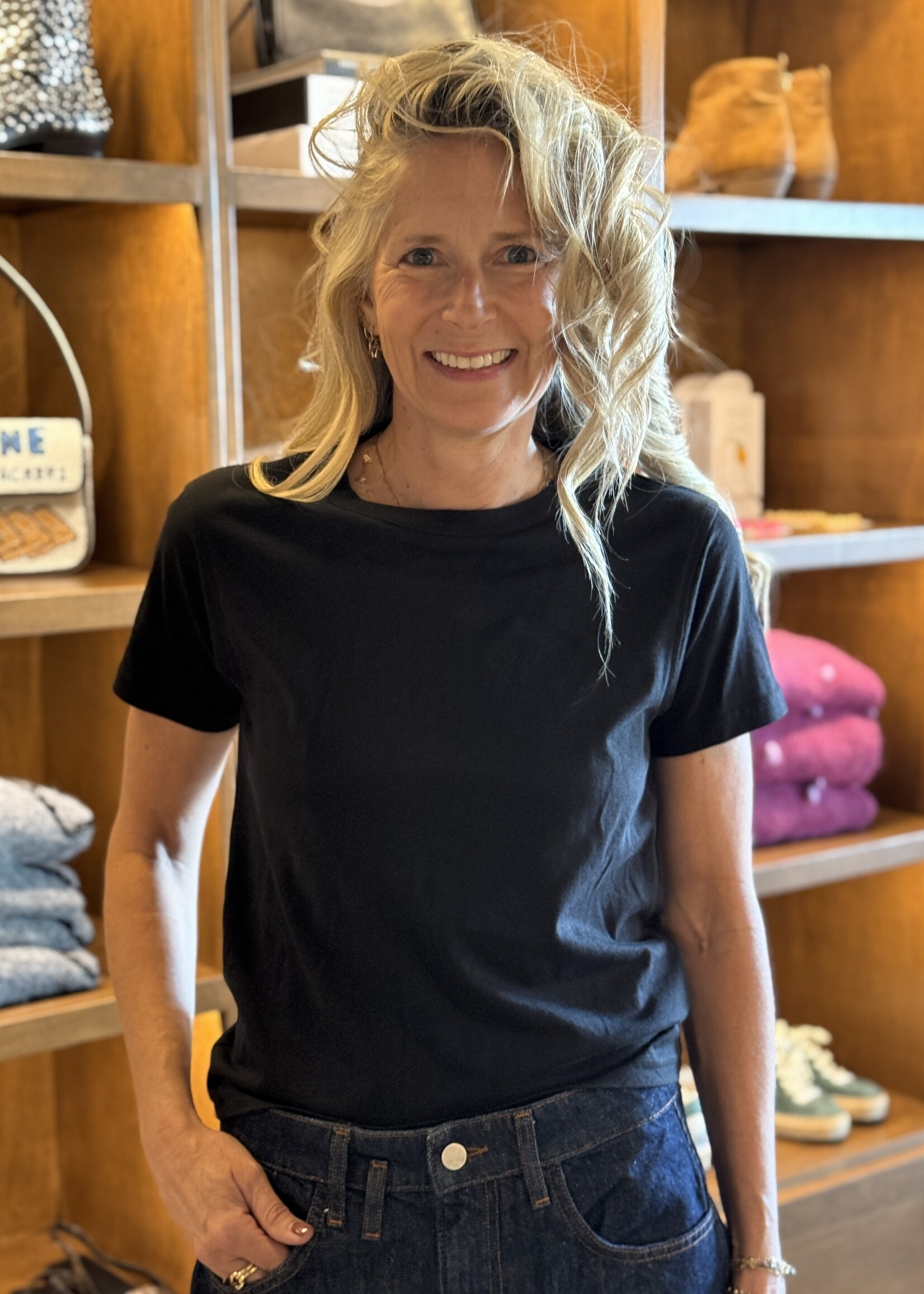 The Shrunken Perfect Tee- Black