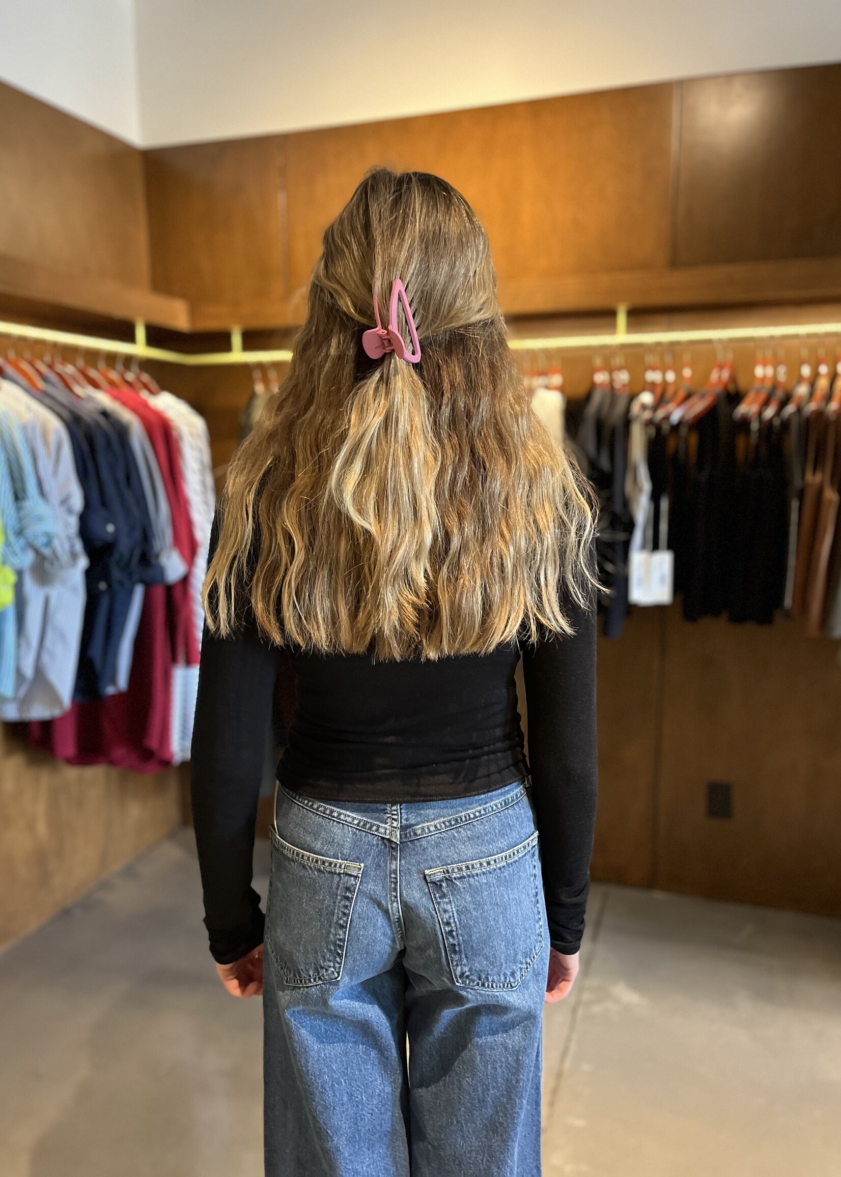 soldout.nyc The Cashmere Turtleneck- Black